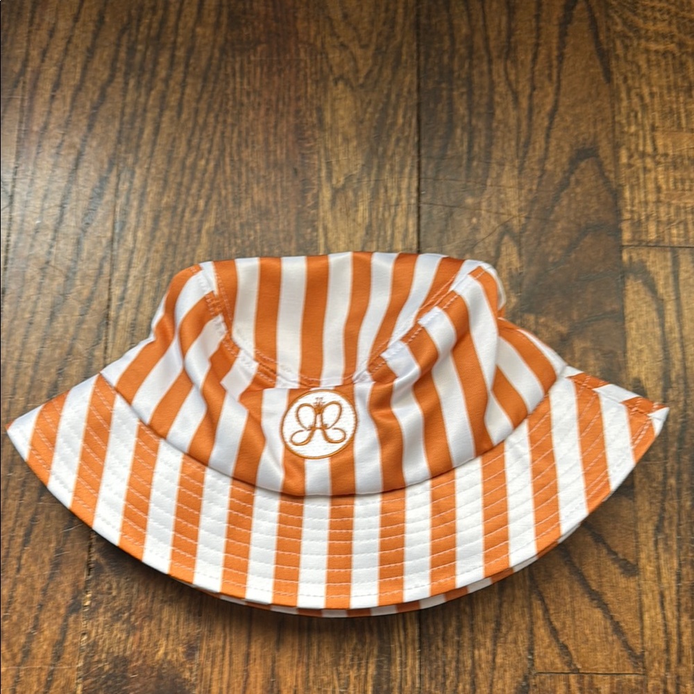 Anastasia Beverly Hills bucket hat brand new